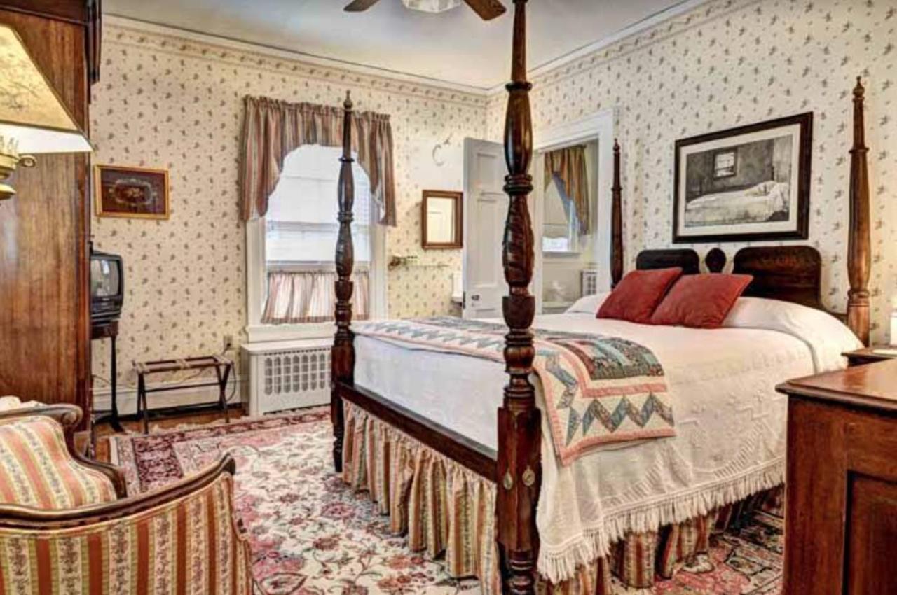 Colonial Capital B&B Вільямсбург Екстер'єр фото